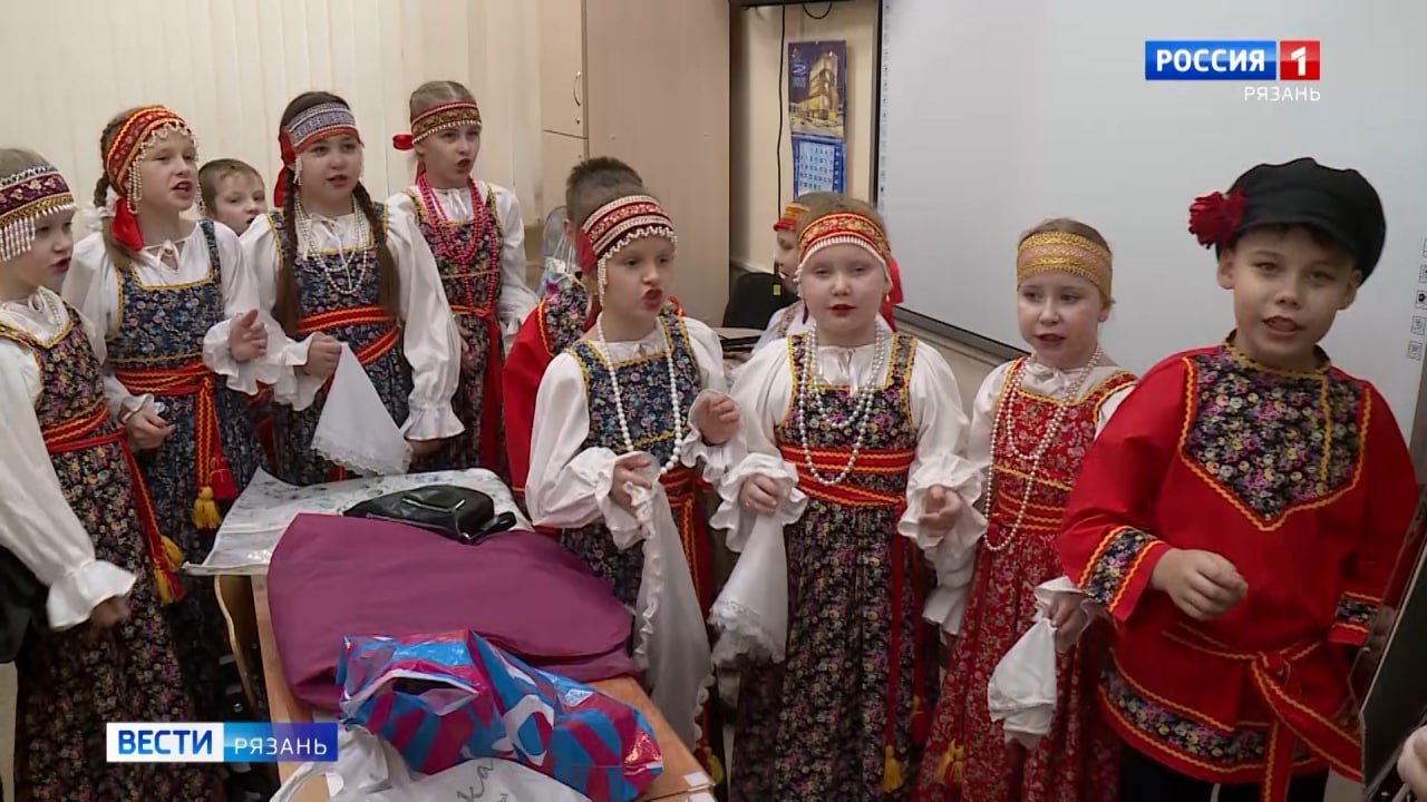 Ансамбль народной песни "Купавушка" детской хоровой школы №8 отметил юбилей