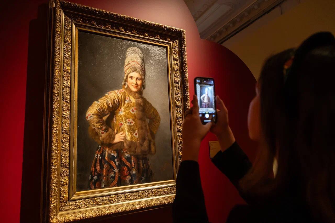 Код России в вещах и образах: выставка «Русская традиция» Код России в вещах и образах: выставка «Русская традиция»