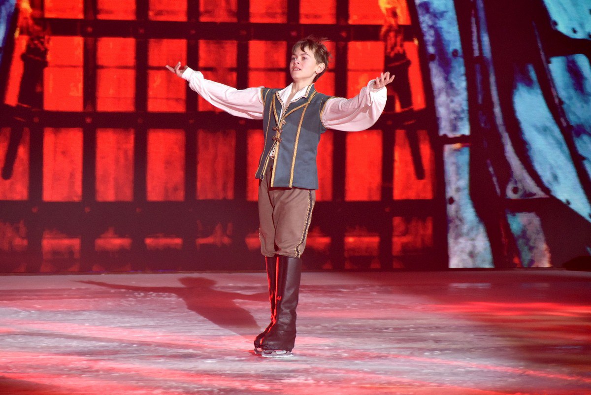 В четверг, 18 декабря, в рязанском Дворце спорта «Олимпийский» проходит благотворительное представление шоу Татьяны Навки «Спящая красавица» В четверг, 18 декабря, в рязанском Дворце спорта «Олимпийский» проходит благотворительное представление шоу Татьяны Навки «Спящая красавица»