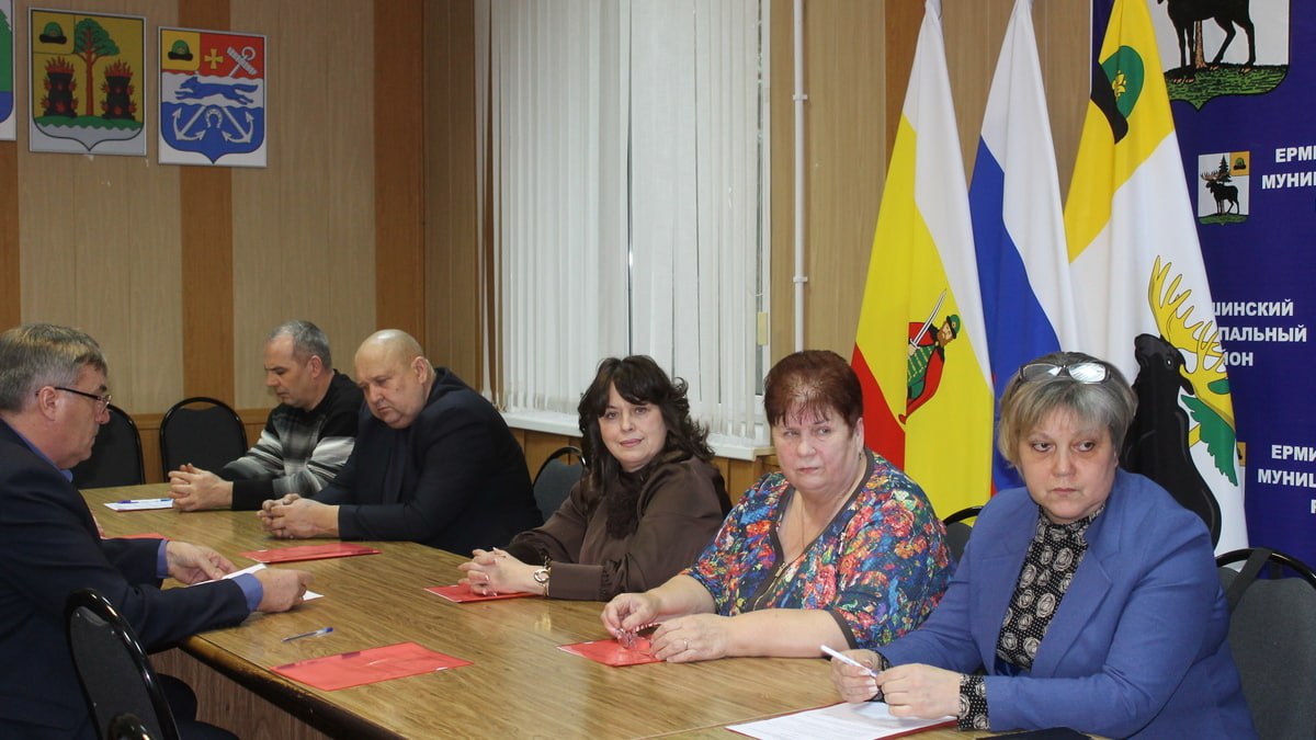 17 декабря в администрации Ермишинского района прошло очередное заседание Думы Ермишинского округа
