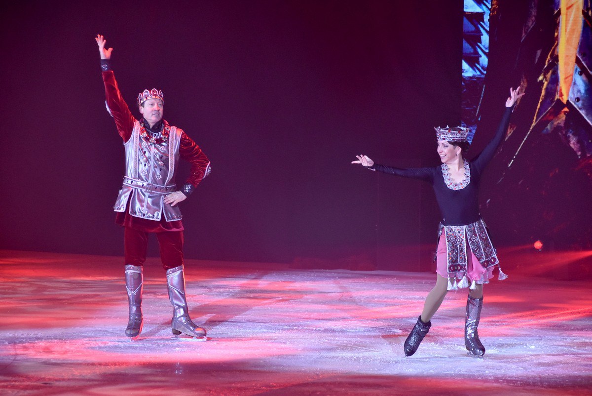 В четверг, 18 декабря, в рязанском Дворце спорта «Олимпийский» проходит благотворительное представление шоу Татьяны Навки «Спящая красавица» В четверг, 18 декабря, в рязанском Дворце спорта «Олимпийский» проходит благотворительное представление шоу Татьяны Навки «Спящая красавица»