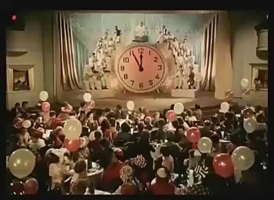 Есть фильмы, без которых Новый год будто не наступает. Их смотрят из года в год — соблюдая семейную традицию