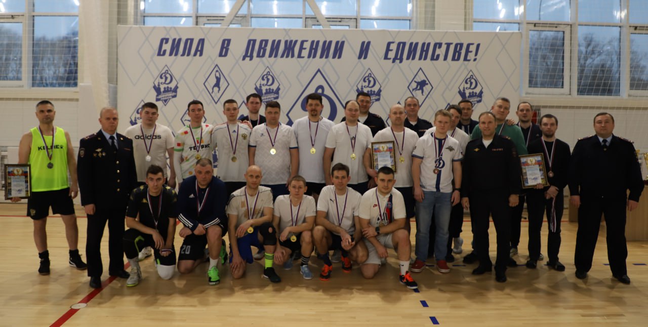 Наградили призеров Спартакиады УМВД России по Рязанской области по служебно-прикладным видам спорта среди структурных подразделений Наградили призеров Спартакиады УМВД России по Рязанской области по служебно-прикладным видам спорта среди структурных подразделений