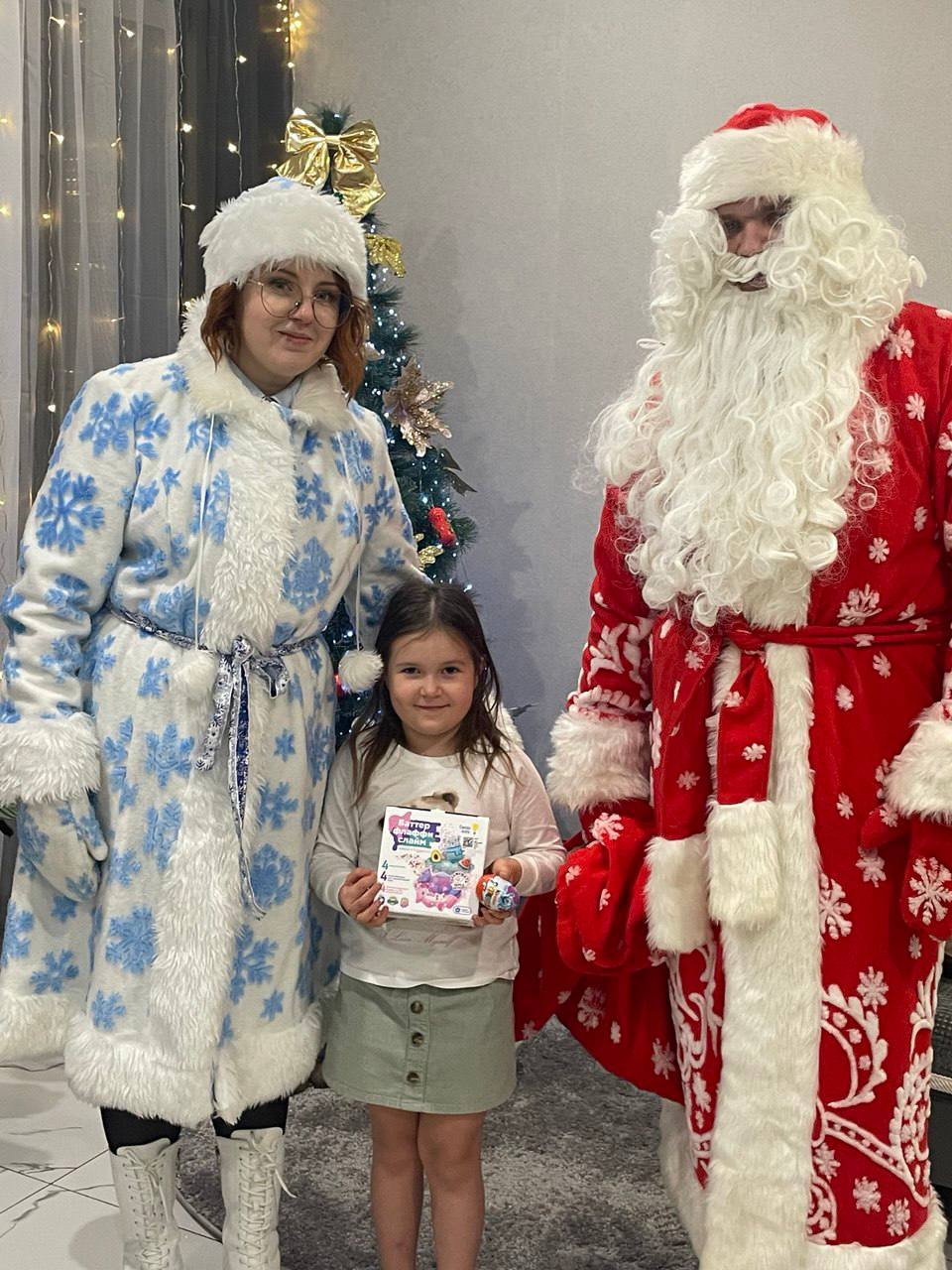 Полицейский дед Мороз поздравил детей в Рыбновском районе Полицейский дед Мороз поздравил детей в Рыбновском районе