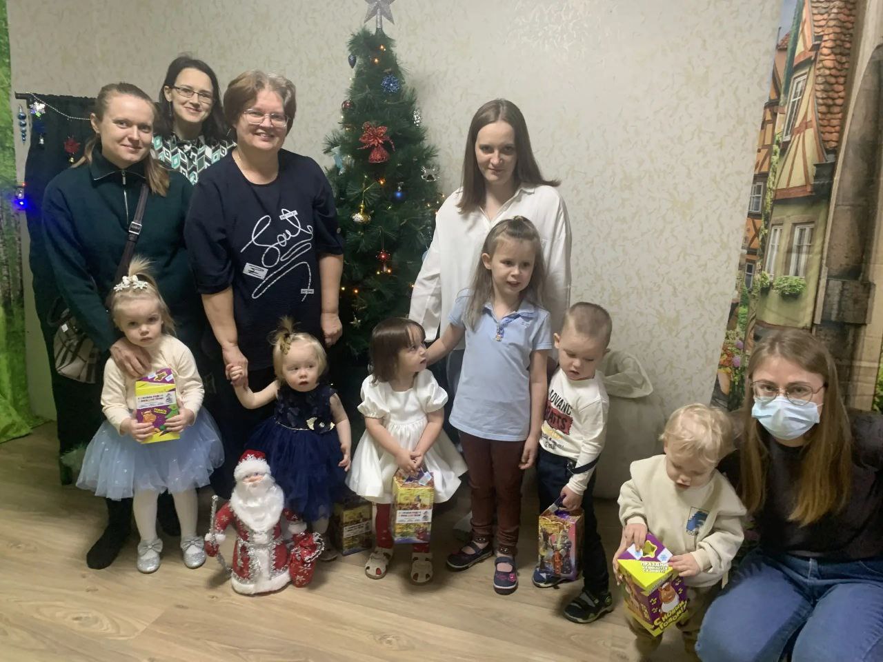 В приемных ТОС продолжаются детские новогодние праздники В приемных ТОС продолжаются детские новогодние праздники