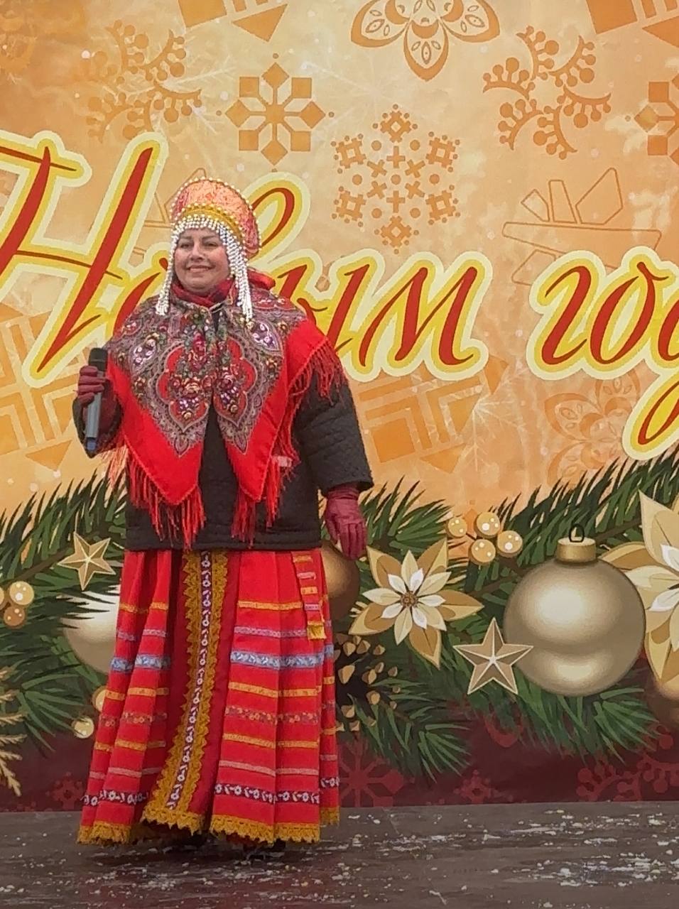 КДЦ «Октябрь» представил гостям новогоднюю программу КДЦ «Октябрь» представил гостям новогоднюю программу