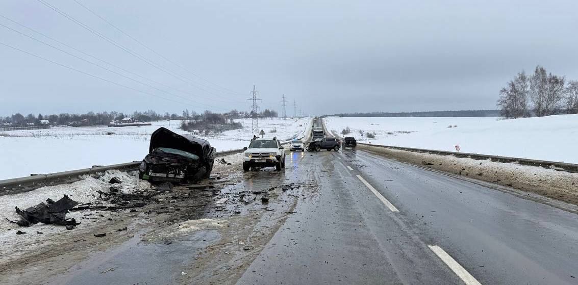 Сводка ДТП. За прошедшие сутки на дорогах Рязанской области зарегистрировано 4 дорожно-транспортных происшествия в результате которых 5 человек получили травмы различной степени тяжести