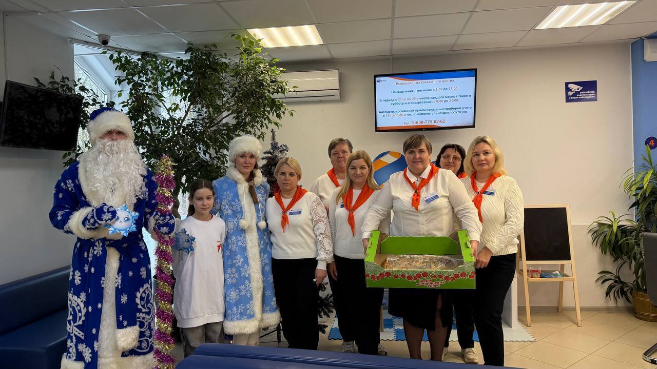 9 тысяч активистов Рязанской области приняли участие во Всероссийской акции Движения Первых «Российский детский Дед Мороз» 9 тысяч активистов Рязанской области приняли участие во Всероссийской акции Движения Первых «Российский детский Дед Мороз»