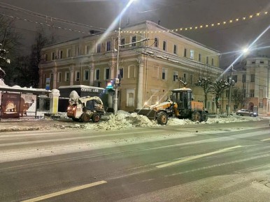 В ночь на 22 января с городских дорог вывезли 6 050 кубометров снега