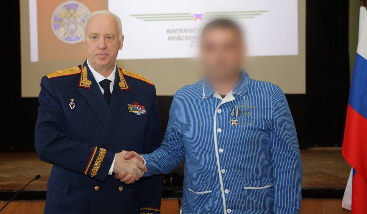 Председатель СК России посетил военнослужащих, проходящих лечение в Санкт-Петербургском госпитале для ветеранов войн Председатель СК России посетил военнослужащих, проходящих лечение в Санкт-Петербургском госпитале для ветеранов войн