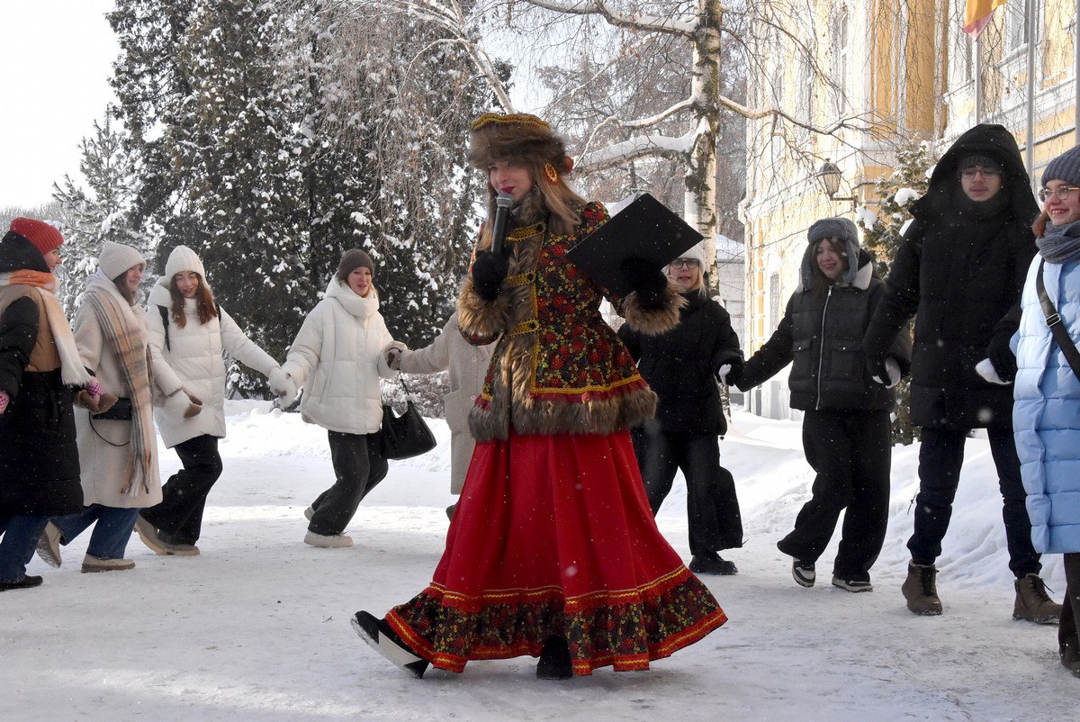 В РГУ имени Сергея Есенина в честь Дня российского студенчества прошли торжественные гуляния В РГУ имени Сергея Есенина в честь Дня российского студенчества прошли торжественные гуляния