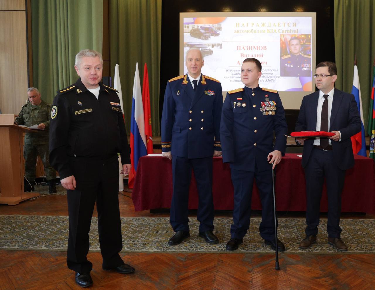 Председатель СК России посетил военнослужащих, проходящих лечение в Санкт-Петербургском госпитале для ветеранов войн Председатель СК России посетил военнослужащих, проходящих лечение в Санкт-Петербургском госпитале для ветеранов войн