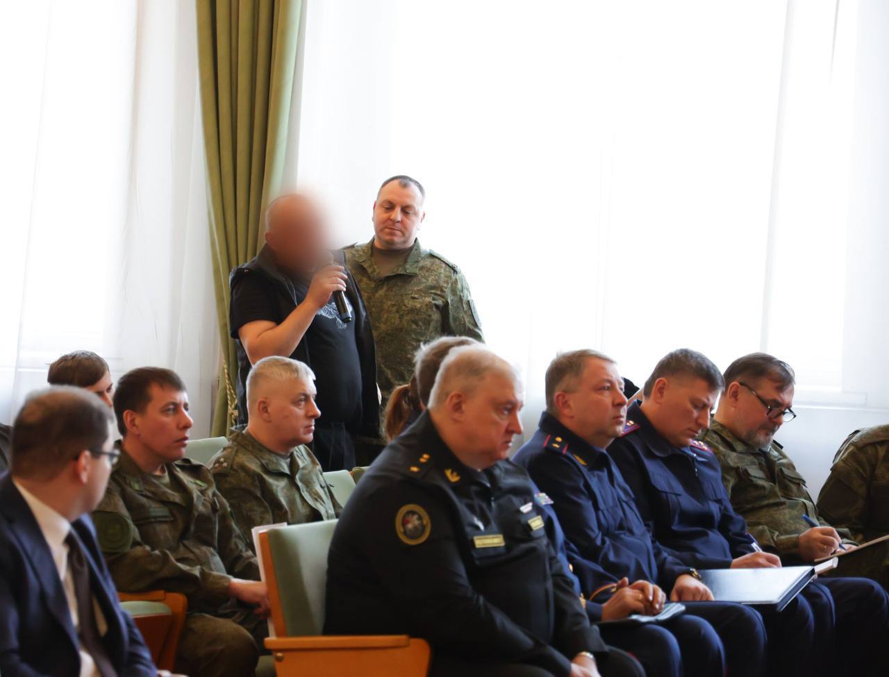 Председатель СК России посетил военнослужащих, проходящих лечение в Санкт-Петербургском госпитале для ветеранов войн Председатель СК России посетил военнослужащих, проходящих лечение в Санкт-Петербургском госпитале для ветеранов войн