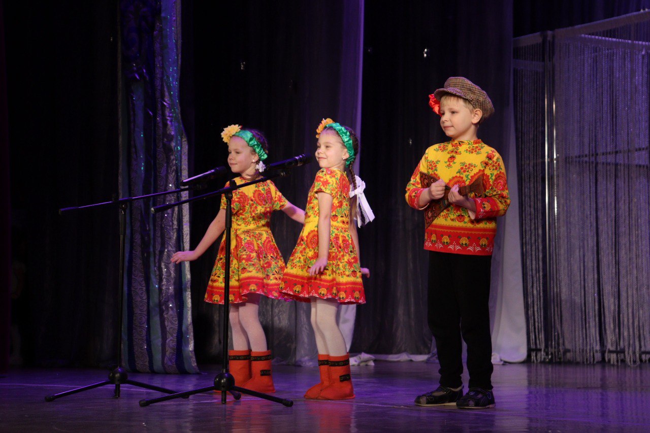 В Рязанском городском Дворце детского творчества прошли основные конкурсные просмотры в рамках XIV городского конкурса-фестиваля художественного творчества дошкольников и учащихся первых классов «Зимний калейдоскоп»