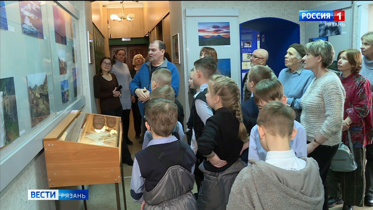 В музее путешественников открылись сразу две выставки