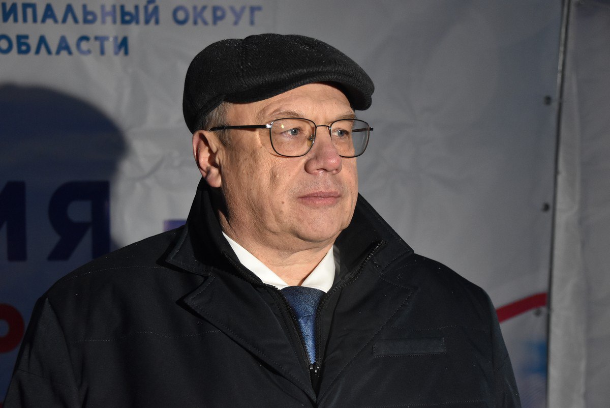 В среду, 28 января, в деревне Клетино Касимовского округа на обновленной хоккейной площадке прошел первый товарищеский матч В среду, 28 января, в деревне Клетино Касимовского округа на обновленной хоккейной площадке прошел первый товарищеский матч