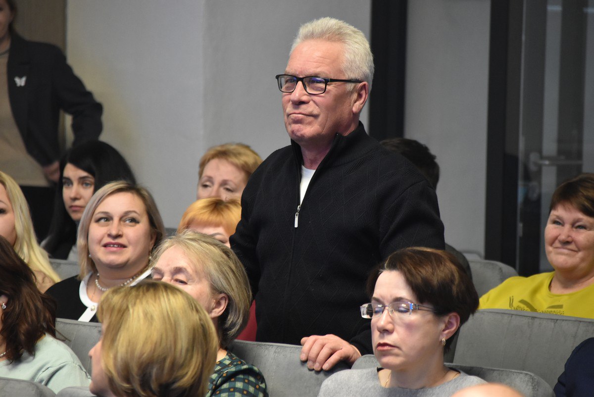 Губернатор Рязанской области Павел Малков сказал, что объединение Касимова и Касимовского района в округ было правильным решением Губернатор Рязанской области Павел Малков сказал, что объединение Касимова и Касимовского района в округ было правильным решением