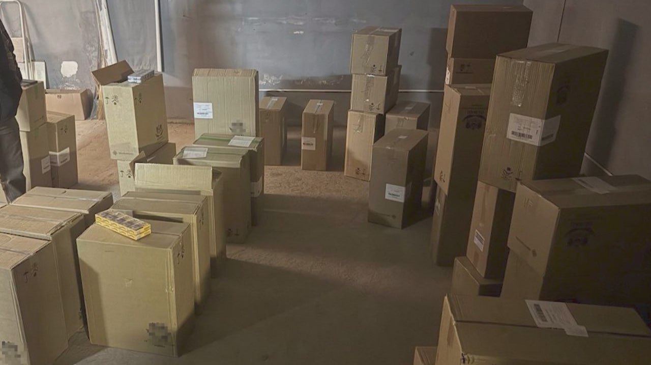 В Рязани сотрудники полиции изъяли 24 тысячи пачек немаркированных сигарет иностранного производства