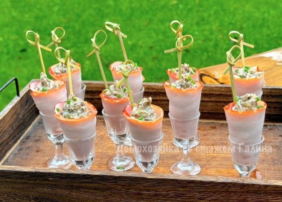 Уютные закуски: рюмочки как элемент подачи