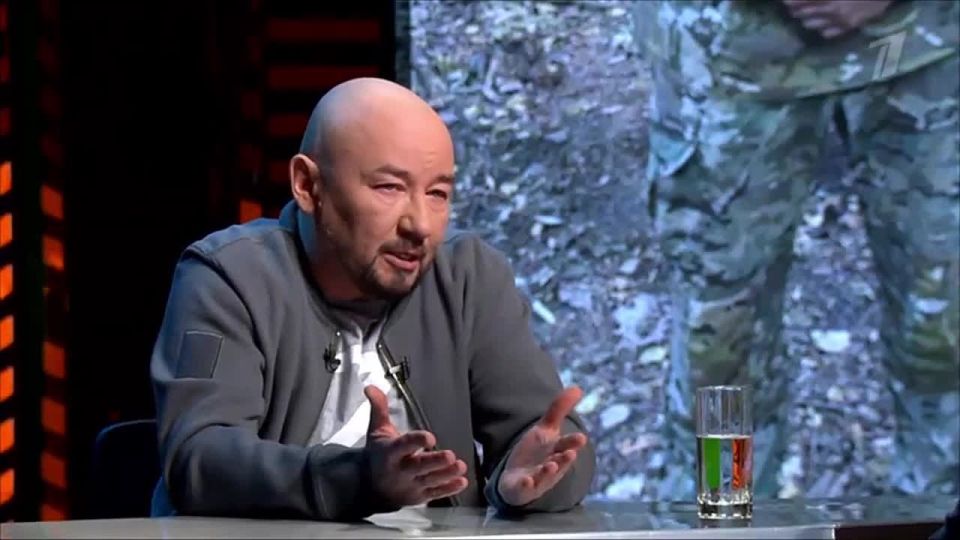 � �����������, 2 �������, �� ������ ������ ����� ������ ��������� ������ ������