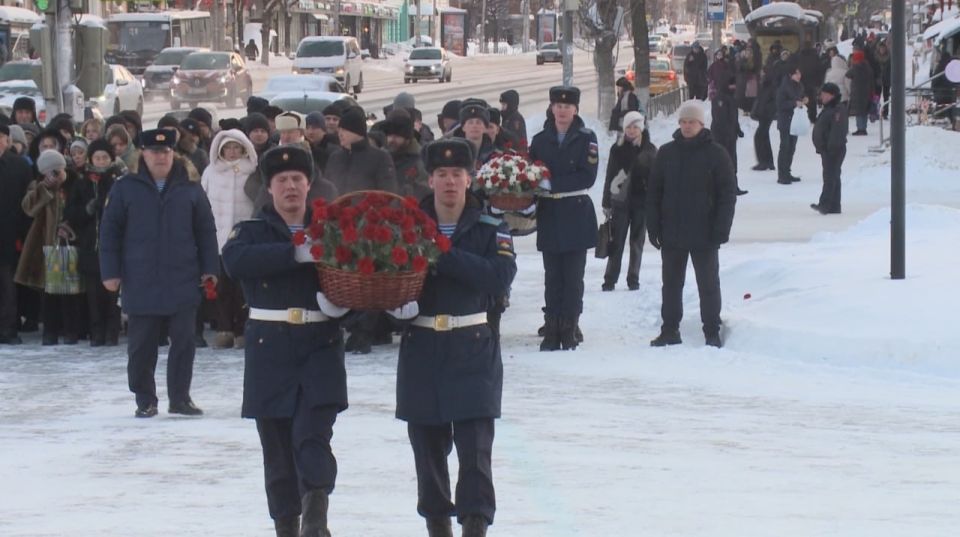 � ������ �������� ������������� ����������� � ����� 83-� ��������� ������ ��� ������������