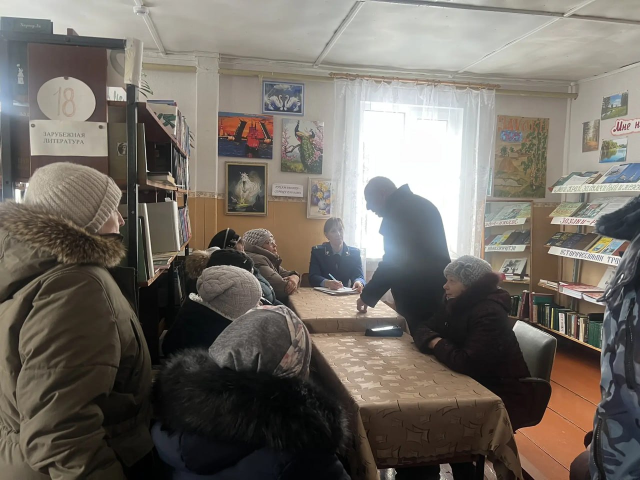 Прокурор Кадомского района Дарья Лощинина провела личный прием граждан в деревне Заулки Кадомского муниципального округа Прокурор Кадомского района Дарья Лощинина провела личный прием граждан в деревне Заулки Кадомского муниципального округа