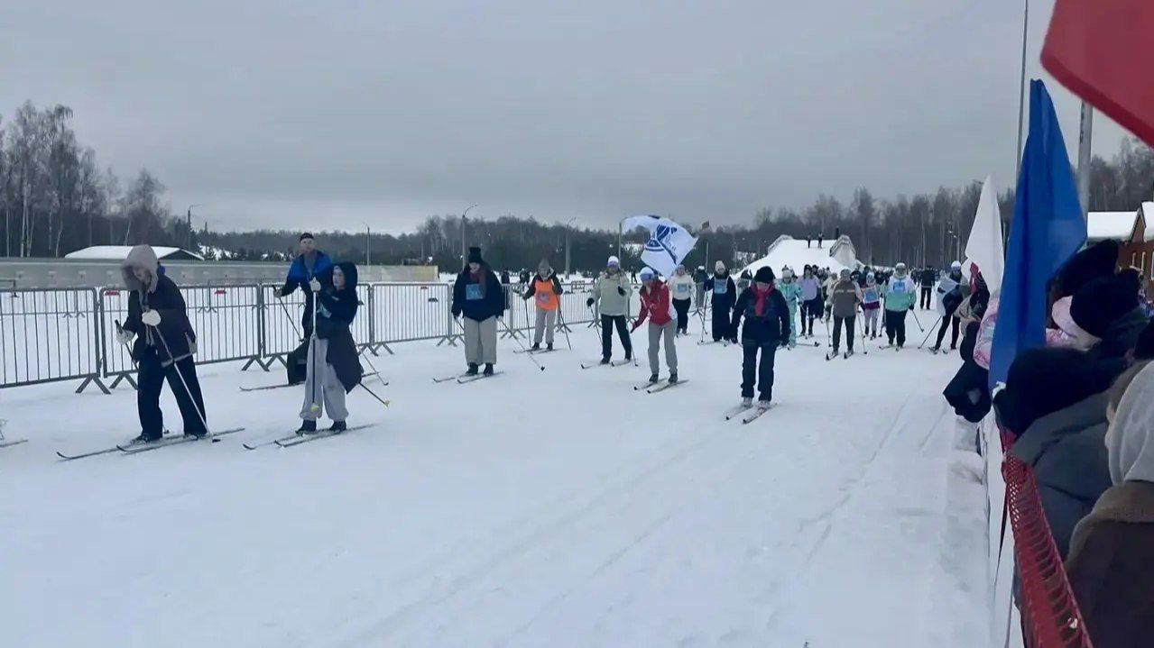 Представители администрации и муниципальных предприятий приняли участие в «Лыжне России-2026» Представители администрации и муниципальных предприятий приняли участие в «Лыжне России-2026»
