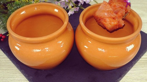 Простой и душевный способ ужина: горшочки с курицей и овощами