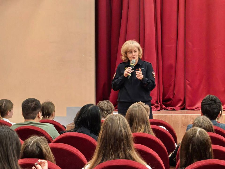 Инспекторы по делам несовершеннолетних подвели итоги профилактических мероприятий, направленных на улучшение качества жизни несовершеннолетних в Рязанской области