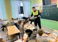 Сотрудником Госавтоинспекции ОМВД России по Рязанскому району, в рамках информационно-пропагандистских мероприятий «Верный шаг», проведена беседа с учащимися МБОУ «Семеновская ОШ», филиала «Екимовской СШ им. К.Г....