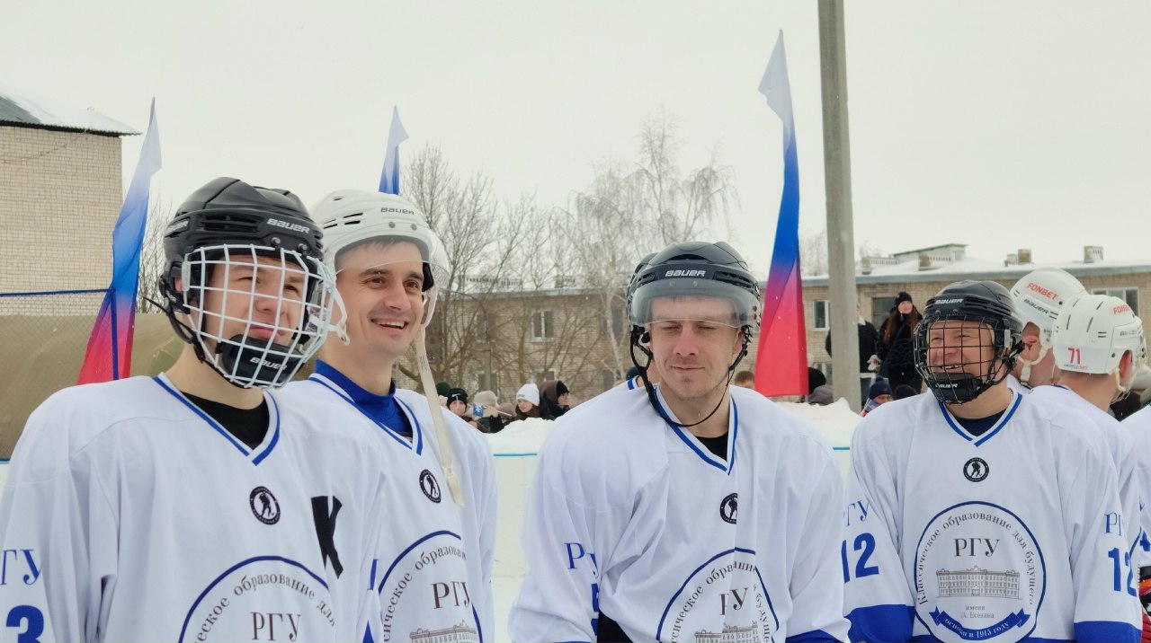 В Автозаводском микрорайоне Скопинского округа прошел выставочный матч в рамках Всероссийского проекта «Студеный лед» В Автозаводском микрорайоне Скопинского округа прошел выставочный матч в рамках Всероссийского проекта «Студеный лед»