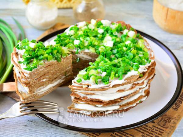 Нежный печеночный торт, который исчезает со стола мгновенно