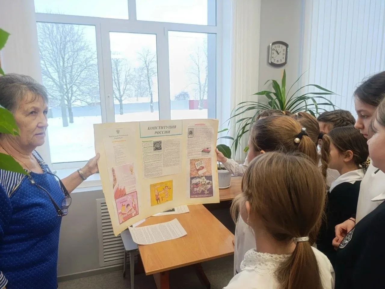 Повышаем правовую грамотность: молодёжь знакомится с избирательным правом! Повышаем правовую грамотность: молодёжь знакомится с избирательным правом!