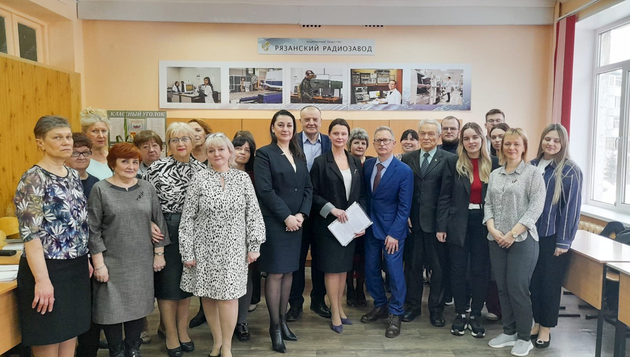 В рязанской школе №36 появился «Радиокласс» В рязанской школе №36 появился «Радиокласс»