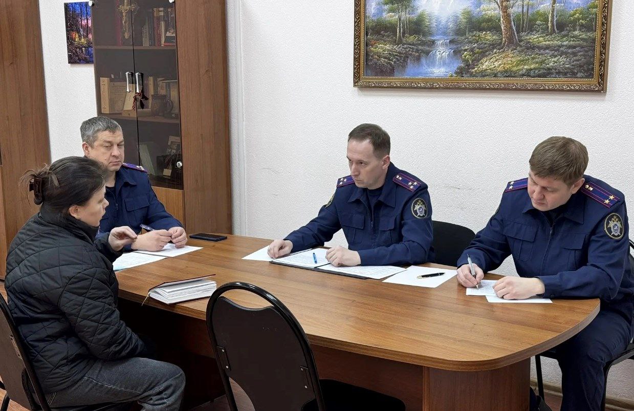 Исполняющий обязанности руководителя следственного управления провел личный прием граждан Исполняющий обязанности руководителя следственного управления провел личный прием граждан