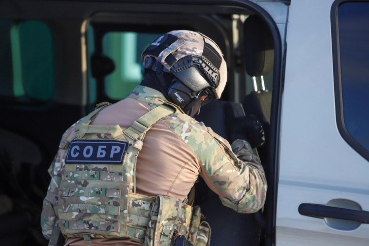 В Рязани при содействии спецназа Росгвардии задержан наркокурьер