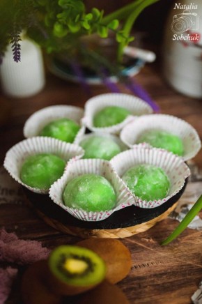 Моти с киви и сливочным муссом: Вдохновение для сладкоежек