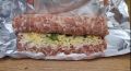 Нежный мясной рулет с сыром под золотистой корочкой