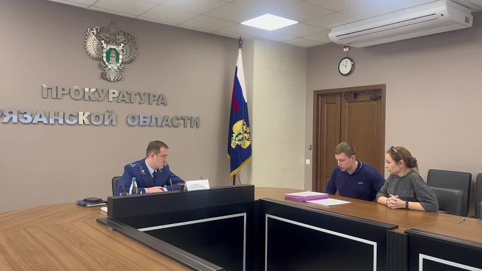 ����������� ���������������� ������ �. ������ ������� �������� ��������� �������� ������, ������������ � ������� ������ ����������� ��������� ������� ��������� ���������, � ������������ ������������� �����������