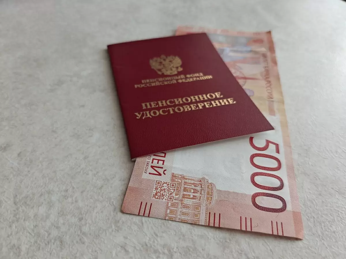 Автоматический перерасчет пенсий для пенсионеров после увольнения