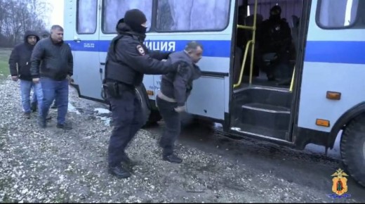 Сотрудники УМВД по Рязанской области при силовой поддержке спецназа регионального Управления Росгвардии провели комплексное оперативно-профилактическое мероприятие в поселке Дягилево Московского района города Рязани в месте...