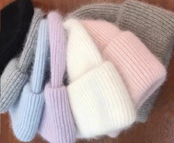 Как правильно заботиться о шапке из ангоры: секреты стирки, сушки и хранения