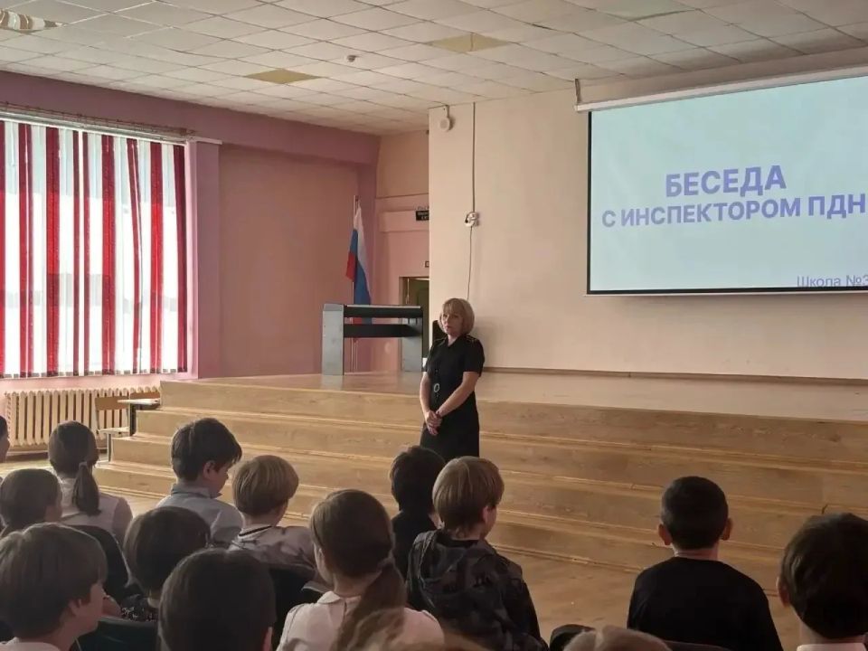 Сотрудники ОМВД России по Советскому району Рязани присоединились к профилактической акции «Правосознание» Сотрудники ОМВД России по Советскому району Рязани присоединились к профилактической акции «Правосознание»