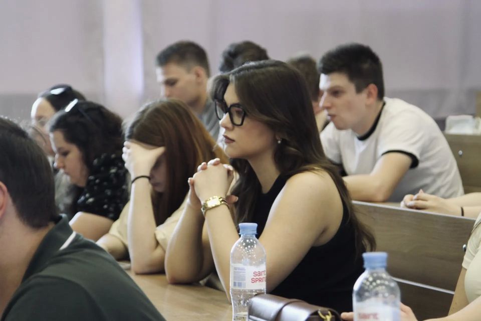 Руководитель следственного управления встретился с выпускниками юридического института Академии права и управления Федеральной службы исполнения наказаний Руководитель следственного управления встретился с выпускниками юридического института Академии права и управления Федеральной службы исполнения наказаний
