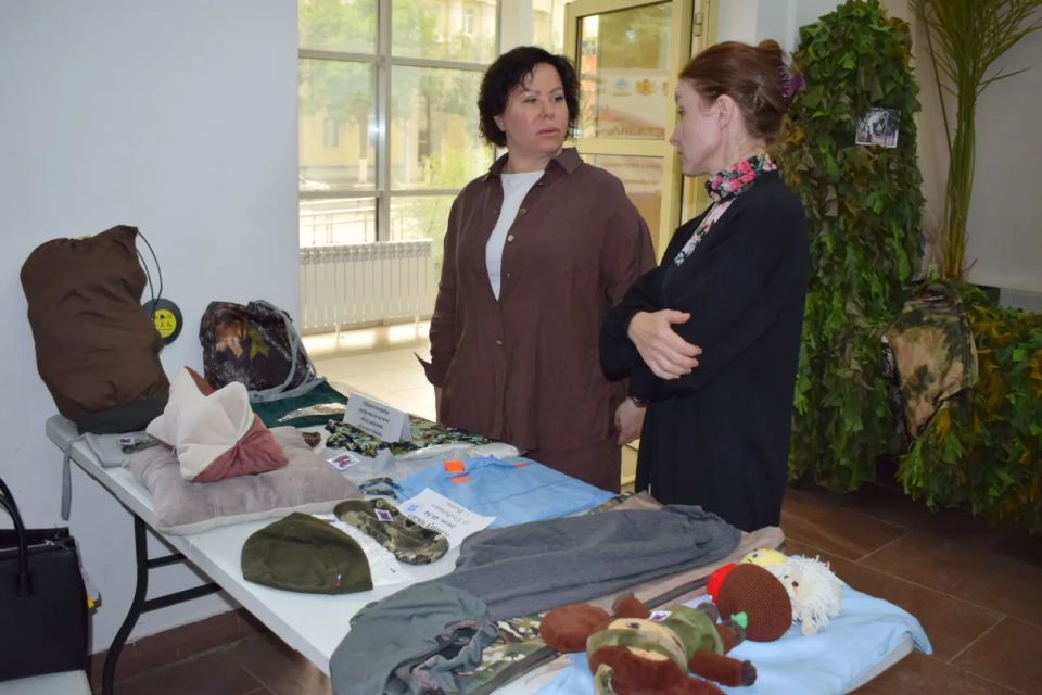 В библиотеке Горького состоялся окружной форум Комитета семей воинов Отечества В библиотеке Горького состоялся окружной форум Комитета семей воинов Отечества