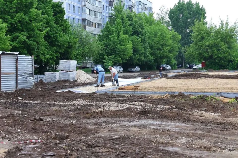 Заместитель главы администрации Рязани Михаил Давыдов проверил, как в городе ремонтируют дороги и обновляют общественные пространства Заместитель главы администрации Рязани Михаил Давыдов проверил, как в городе ремонтируют дороги и обновляют общественные пространства