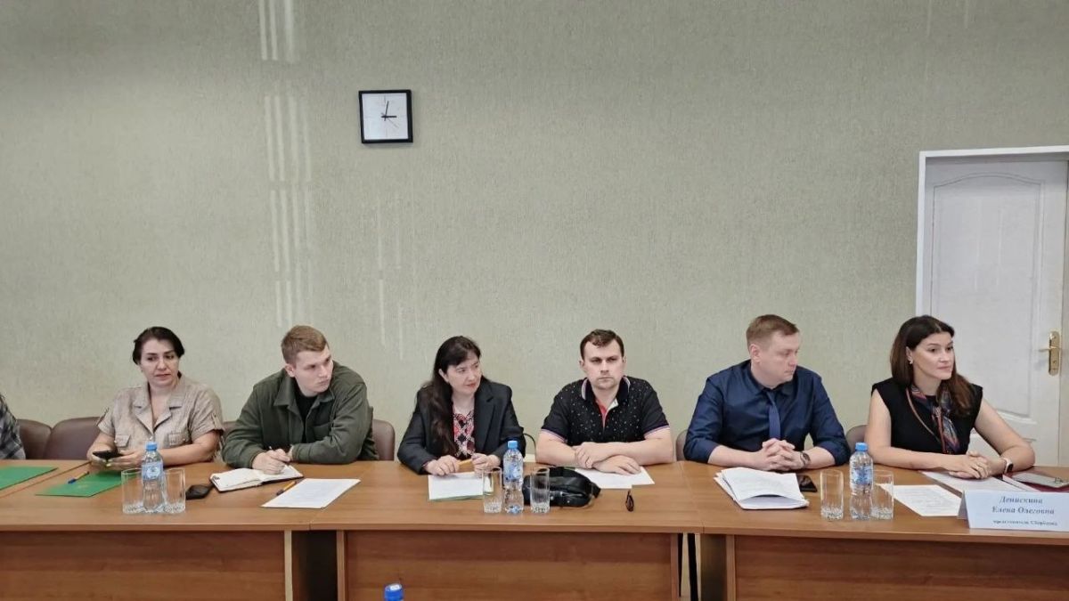 В Избирательной комиссии региона прошел семинар для политических партий В Избирательной комиссии региона прошел семинар для политических партий