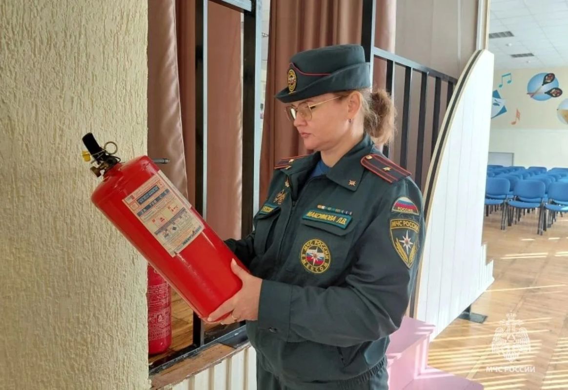 На контроле Главного управления — сотрудники ведомства провели дежурства в школах Рязанской области На контроле Главного управления — сотрудники ведомства провели дежурства в школах Рязанской области