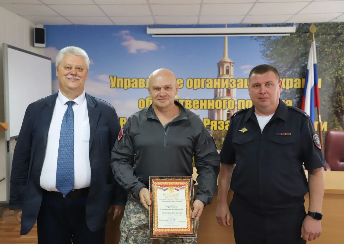 В Рязани состоялось торжественное мероприятие, посвященное 103-ей годовщине образования патрульно-постовой службы полиции В Рязани состоялось торжественное мероприятие, посвященное 103-ей годовщине образования патрульно-постовой службы полиции