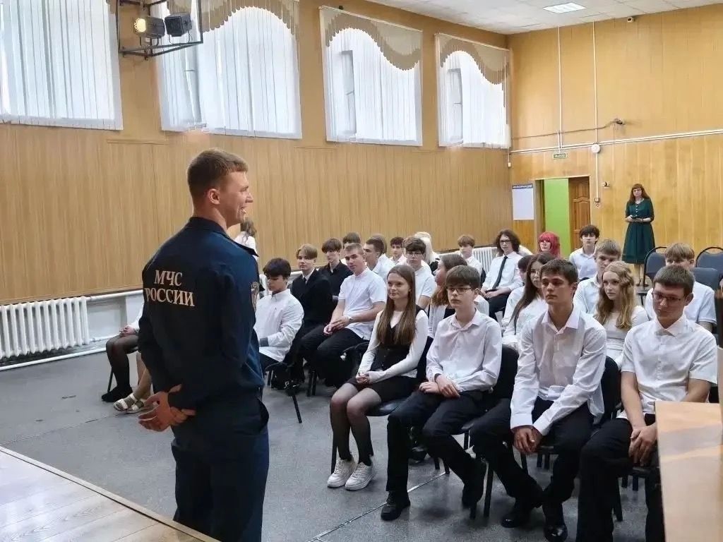 В школах Рязани обсудили, как действовать в чрезвычайных ситуациях В школах Рязани обсудили, как действовать в чрезвычайных ситуациях